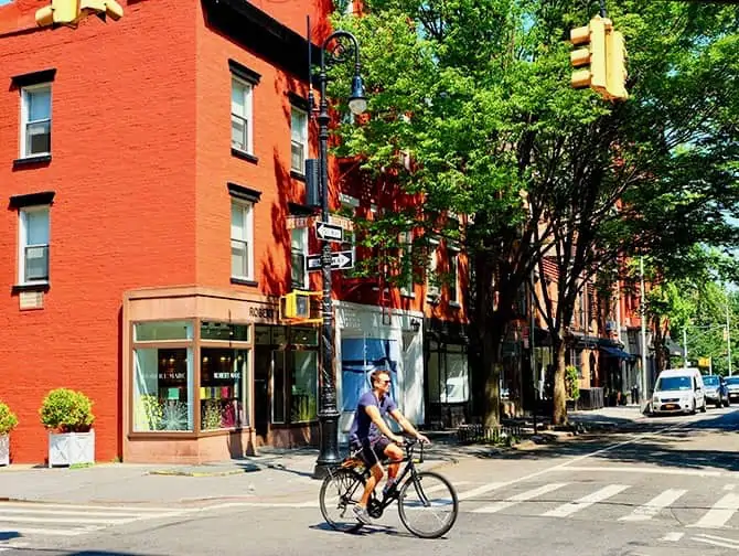 Qué ver y hacer en West Village - Perry St y Bleecker St