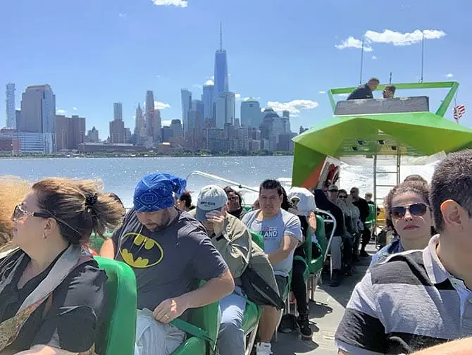Circle Line The Beast en Nueva York - Lancha motora