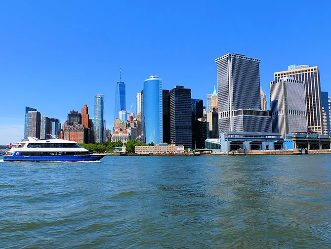 Circle Line: crucero Landmarks - Skyline 