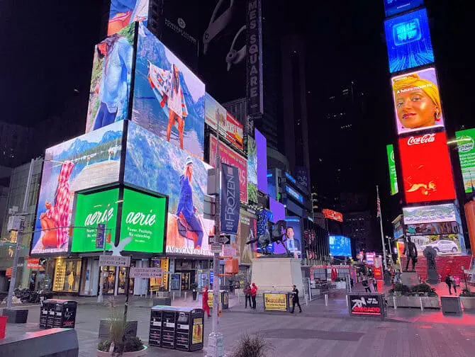 Qué ver y hacer en Times Square - Por la noche