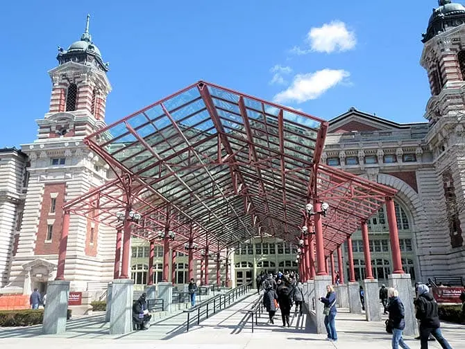 Ellis Island en Nueva York - Entrada al museo