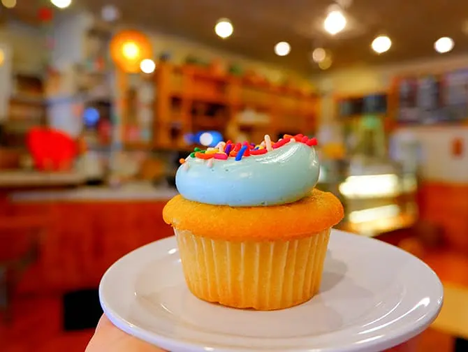 Los mejores cupcakes en Nueva York - Mollys Cupcakes Cake
