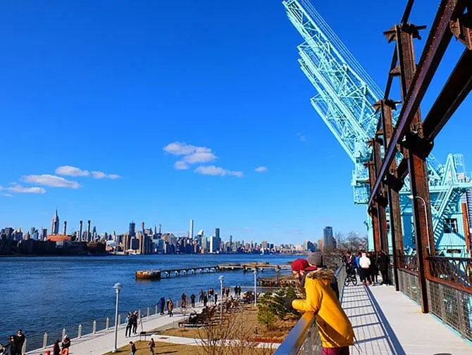 Parques en Nueva York - Paseo elevado en Domino Park