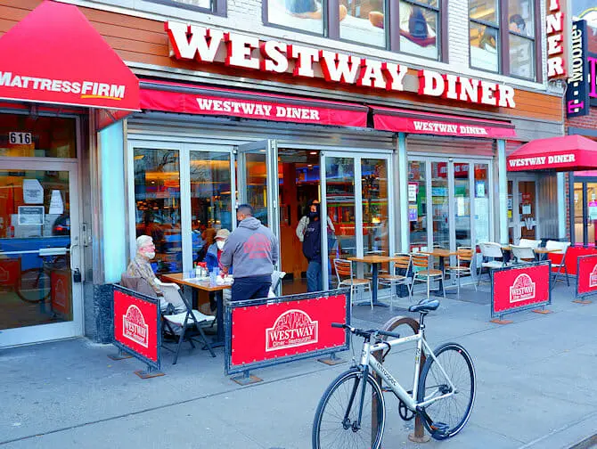 Desayunar en Nueva York - Exterior de Westway Diner