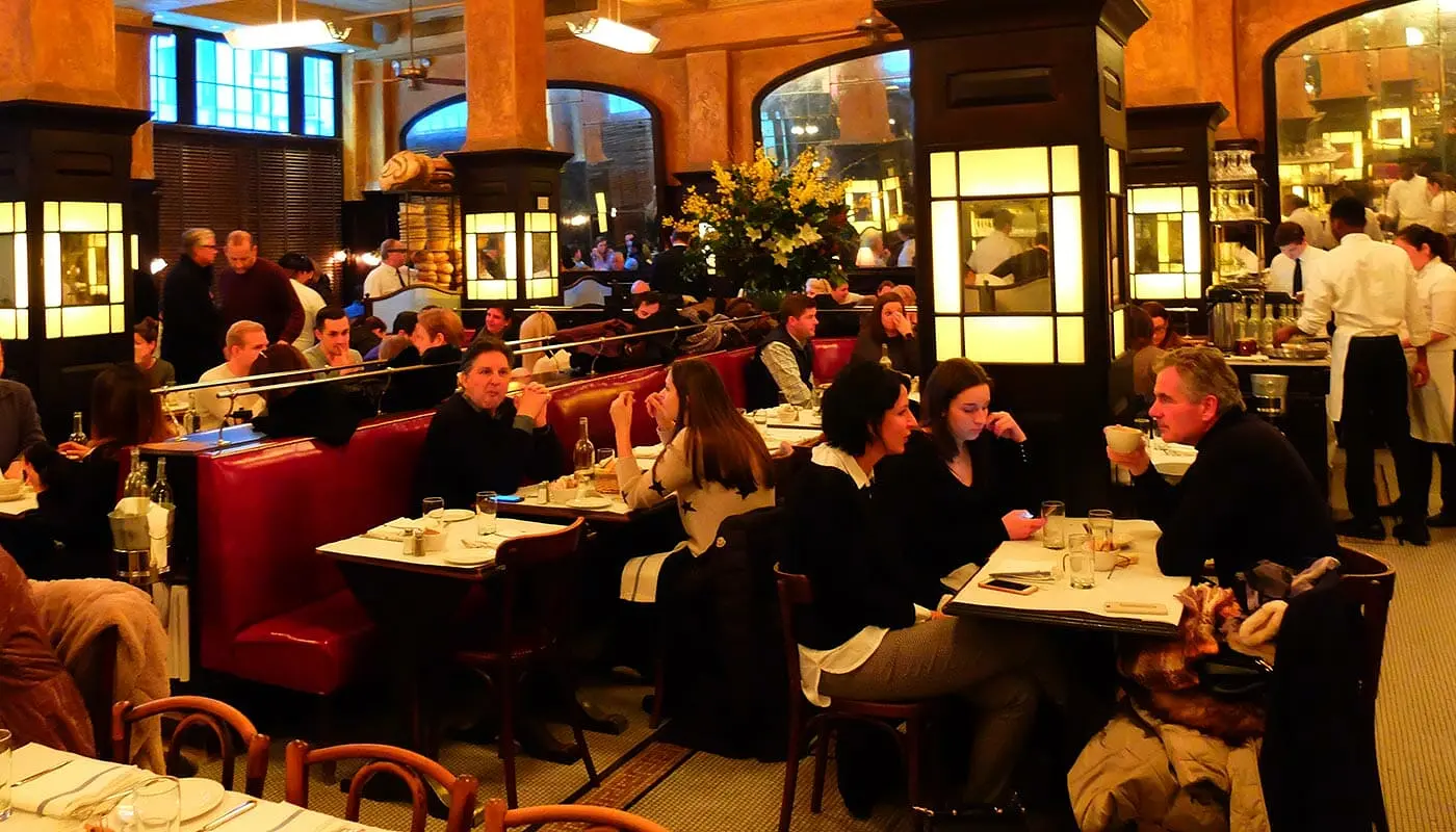 Restaurantes y bares románticos en Nueva York - Balthazar