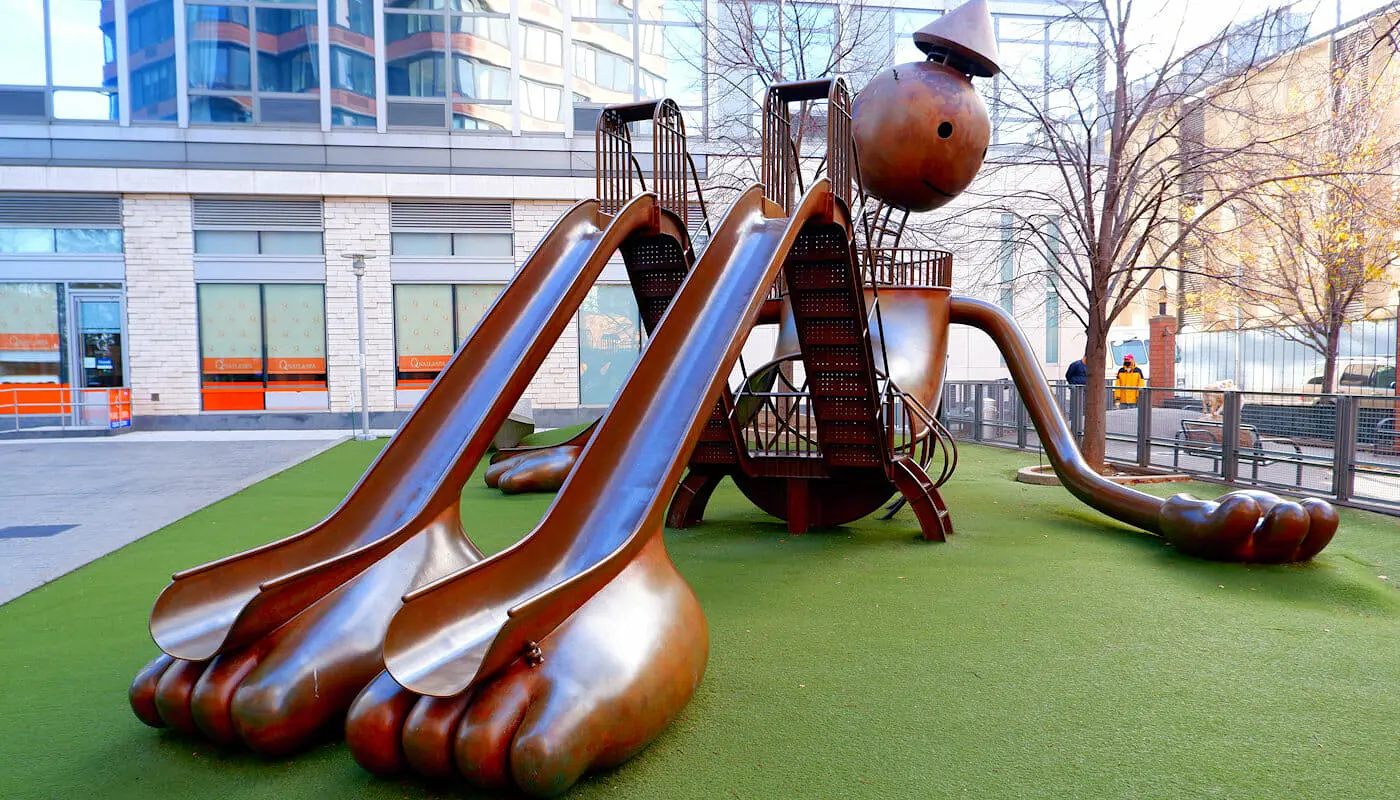 Parques infantiles en Nueva York - Tom Otterness Playground