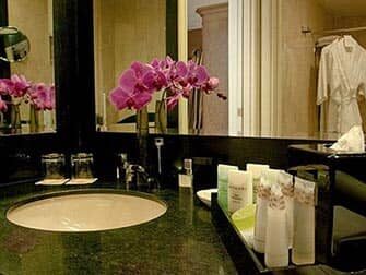 Hoteles romanticos en NYC - Michelangelo Hotel