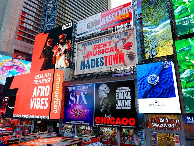 Tour en espanol en NYC Times Square