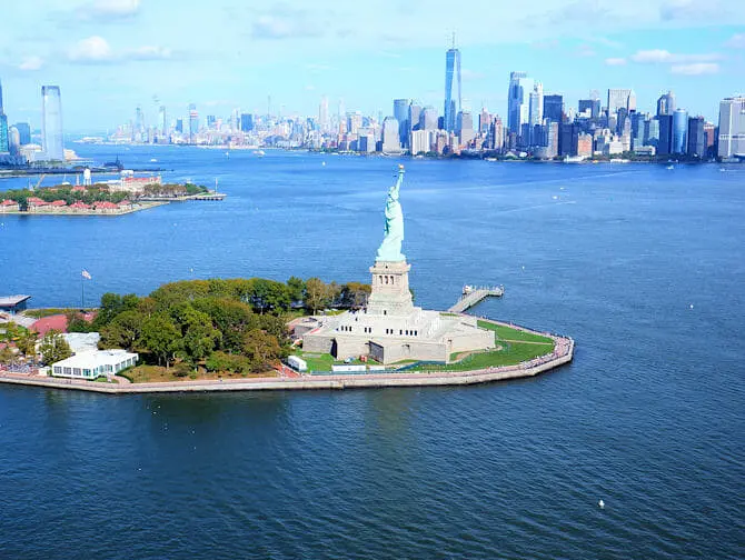 Vuelo en helicóptero por Nueva York - Estatua de la Libertad y Downtown