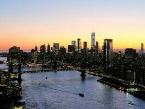 Evening Helicopter Tour and Sightseeing Cruise in New York
