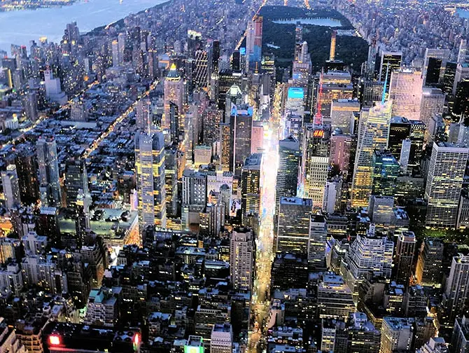 Vuelo nocturno en helicóptero por Nueva York - Times Square