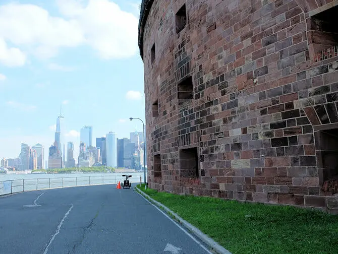 Qué ver y hacer en Governors Island - Skyline