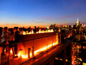 Salir por la noche en Uptown o Downtown, Nueva York