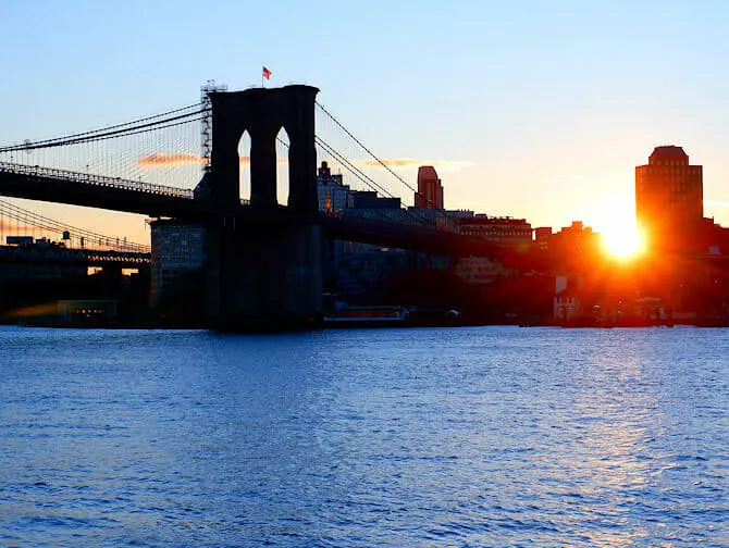 Qué ver y hacer en South Street Seaport - Brooklyn Bridge