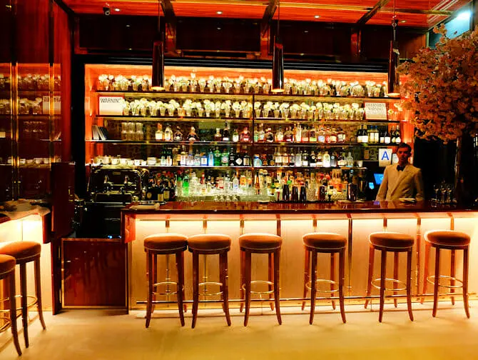 Qué ver y hacer en South Street Seaport - Cocktail Bar