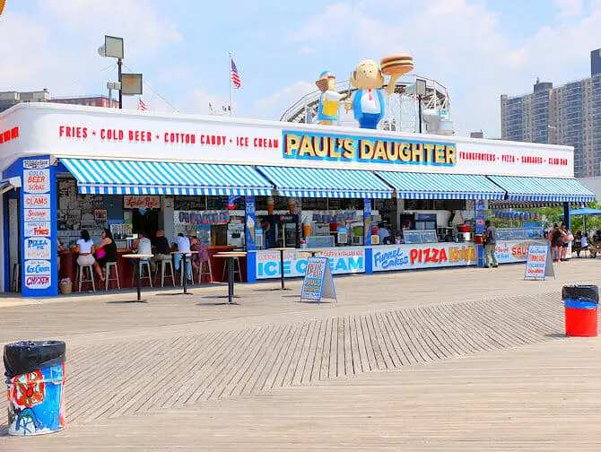 Parque de atracciones Denos Wonder Wheel en Coney Island - Snack Bar