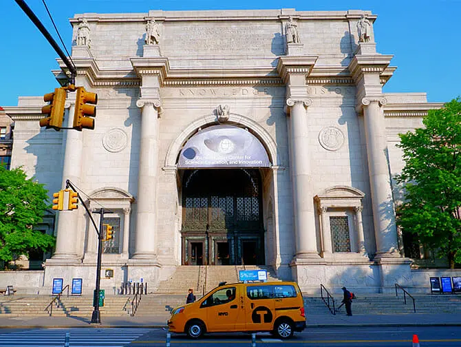 Difference between New York CityPASS and New York Explorer Pass American - Museum of Natural History