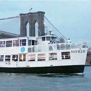 Cruceros de Fin de Año en Nueva York - Lucille Yacht