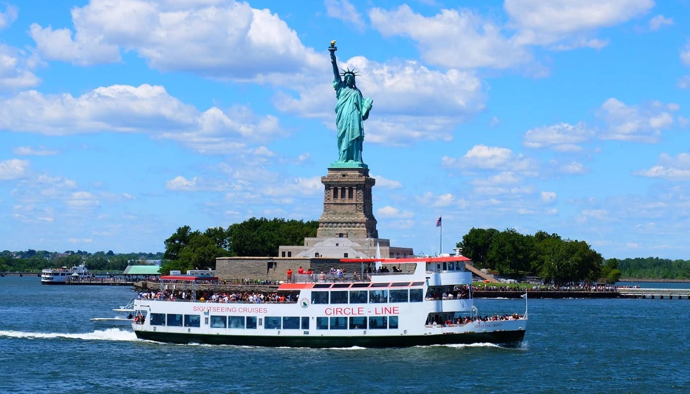 Qué ver en Nueva York: las mejores atracciones - Paseo en barco