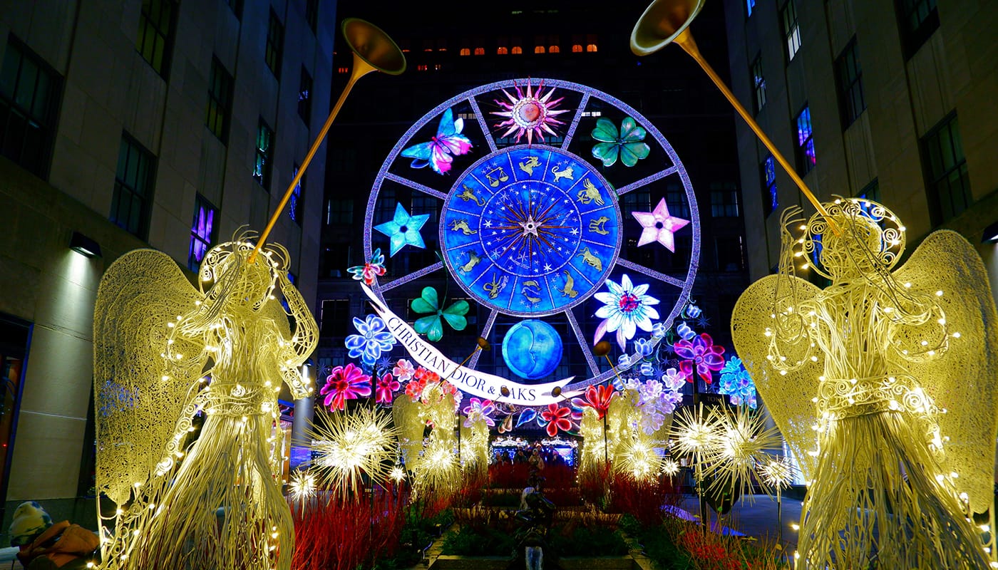 Itinerario navideño para Nueva York - Saks Fifth Avenue Holiday Light Show