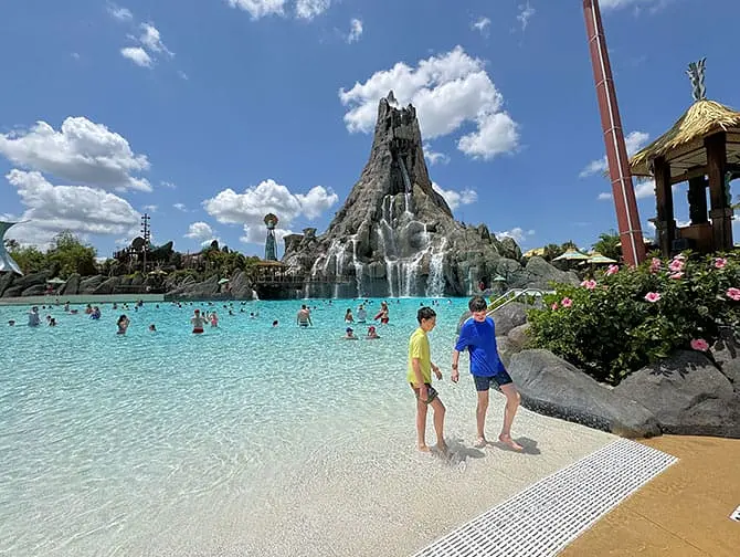 Combina Nueva York y Orlando - Universal Studios Florida Volcano Bay