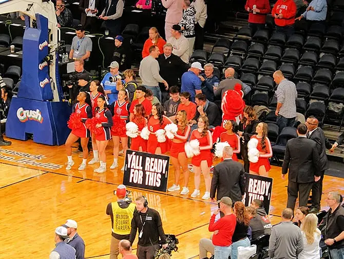 College Basketball in New York - Support