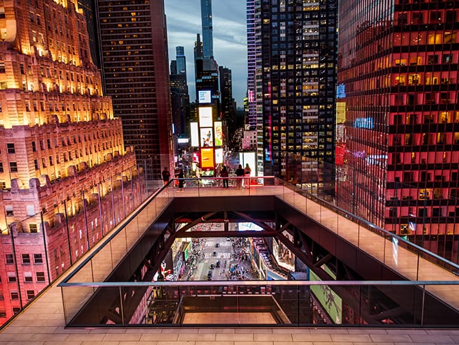 Qué ver y hacer en Times Square - One Times Square
