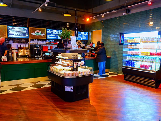 Central Perk Coffeehouse en Nueva York - Pedir un café