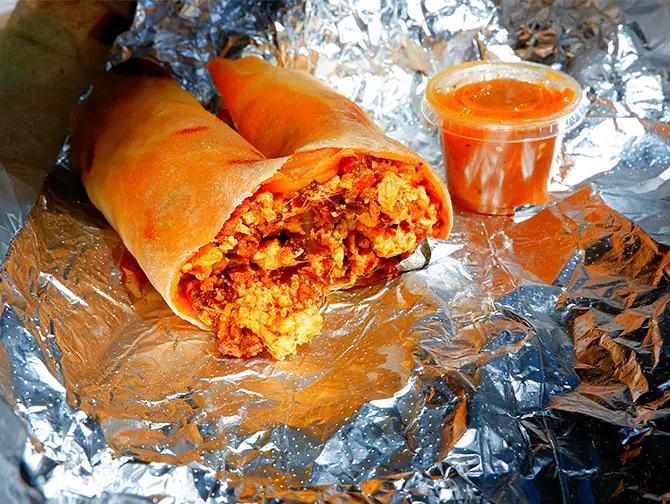 Desayunar en Nueva York - Burritos de desayuno en Los Tacos No. 1