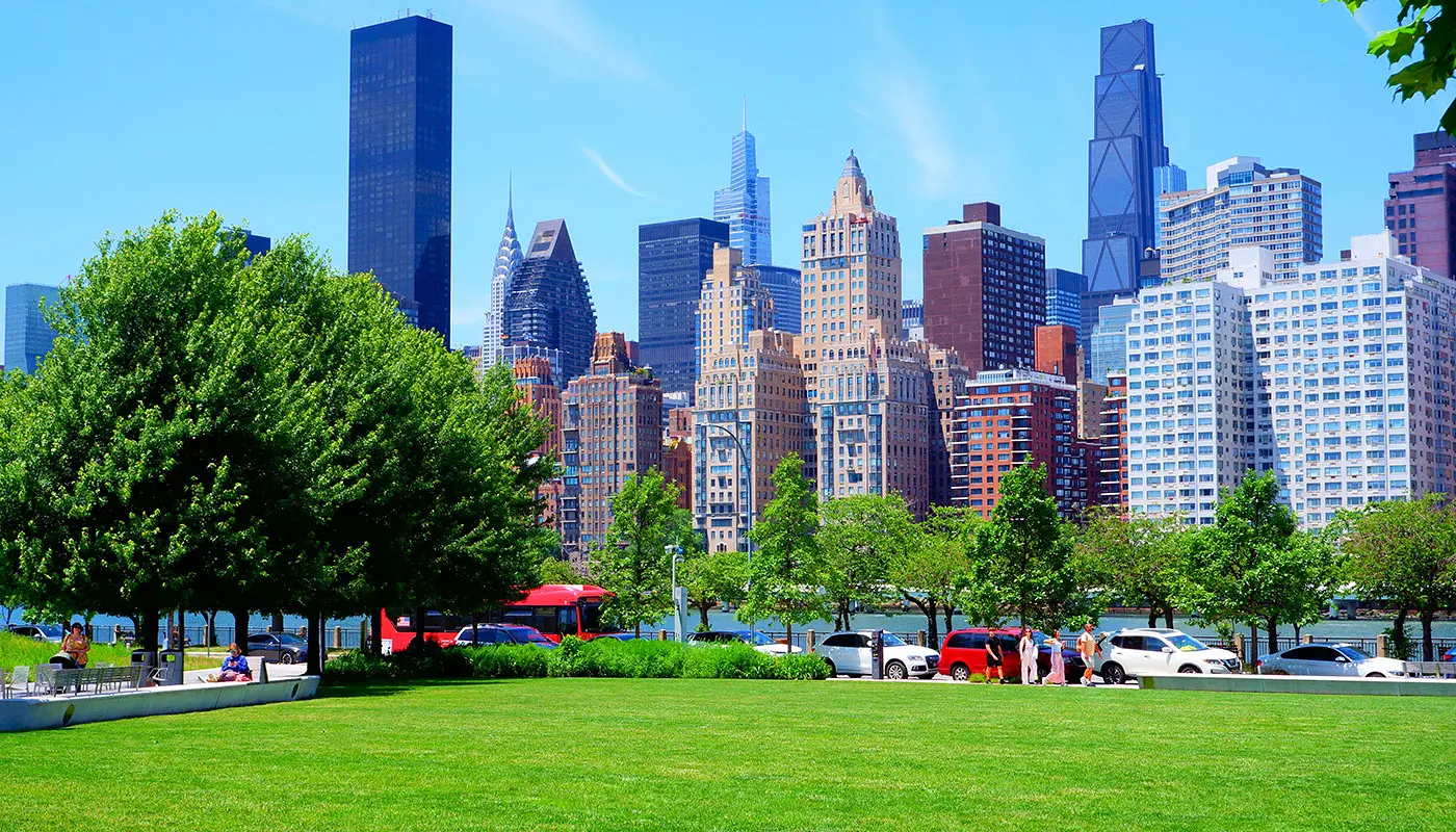 Ruta a pie por Roosevelt Island en Nueva York - Explora Roosevelt Island